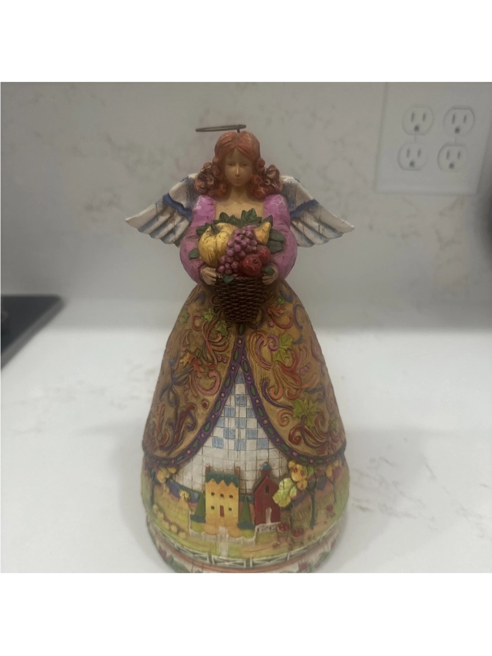 Jim Shore 2004 Heartwood Creek Bountiful Angel #117675